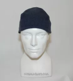 Dark blue woolen hat.