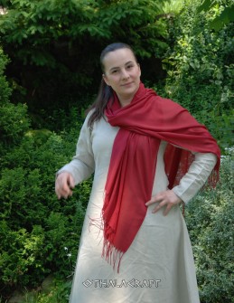 Dunkelroter Kaschmirschal