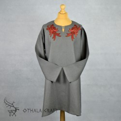 Linen tunic with Arhus embroidery motif