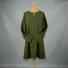 Woolen Viking tunic in herring bone pattern - green.