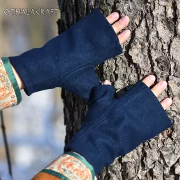 Mittens sewn from navy blue wool