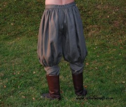 Wikingerhose aus Leinen – khaki.