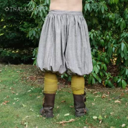 Viking trousers from light brown wool.