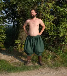 Viking trousers from linen - dark green