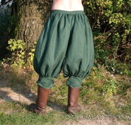 Kurze Wikingerhose aus Leinen – dunkelgrün