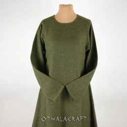 Grünes Wikinger-Wollkleid – Fischgrätmuster