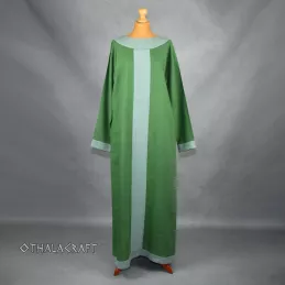 Linen dress based on Stuttgart Psalter