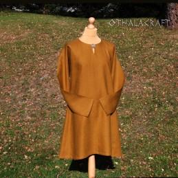 Viking linen tunic – honey shade
