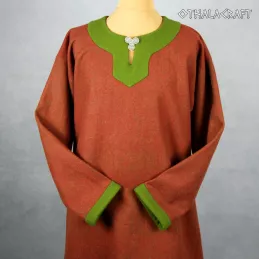 Woolen tunic in diamond pattern