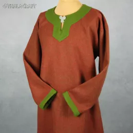 Woolen tunic in diamond pattern