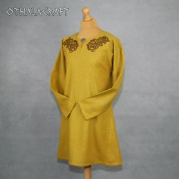 Woolen tunic with embroidery, Viking