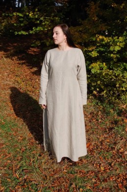Leinenkleid, 100 % handgenäht