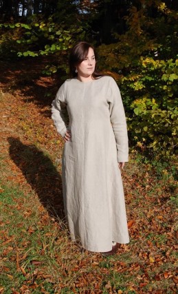 Leinenkleid, 100 % handgenäht