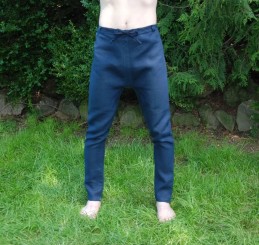 Thorsberg-Hose aus Leinen – dunkelblau.