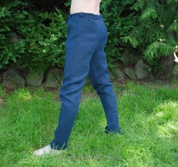 Thorsberg-Hose aus Leinen – dunkelblau.