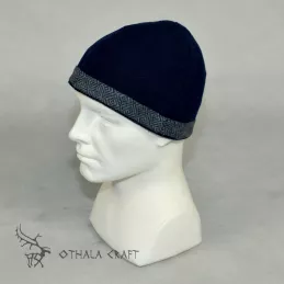 This type of cap is known from iconography from the Viking times.