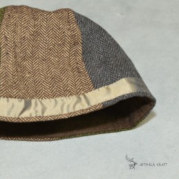 Viking Woolen hat with silk
