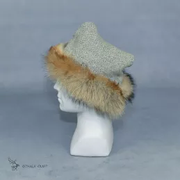 Triangle hat for Viking with fur