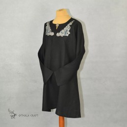 Linen tunic with embroidery, Viking – Black