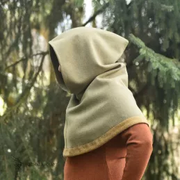 Hood from Hedeby – green/dark yellow