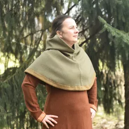 Hood from Hedeby – green/dark yellow