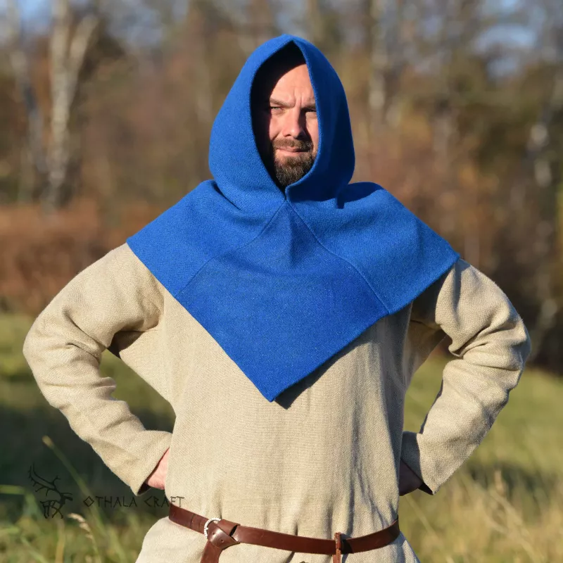 Beautiful Viking hood. Made of hand woven, 100% wool in diamond pattern.