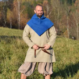 Woolen hood from Skjoldehamn - plant dyed