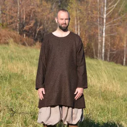 Woolen Viking tunic in herring bone pattern - brown
