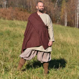 Dark red woolen cape in herring bone pattern