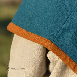 Woolen hood from Skjoldehamn - plant dyed