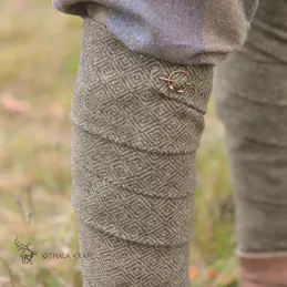 Leg wraps - green diamond pattern