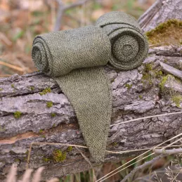 Leg wraps - green diamond pattern