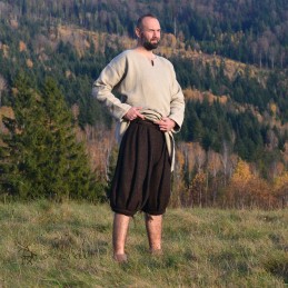 Haithabu-Hose, braunes Fischgrätmuster