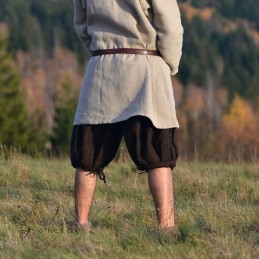 Haithabu-Hose, braunes Fischgrätmuster