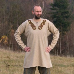 Woolen tunic with embroidery from Viking Grave at Tandgrave