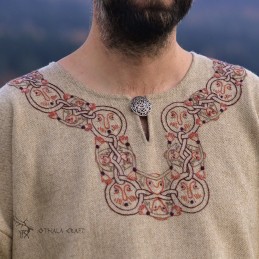 Wikinger-Wolltunika mit Mammen-Stickerei – Beige