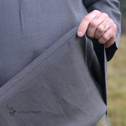 Wikinger-Leinentunika mit Mammen-Stickerei – Grau