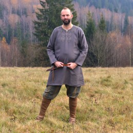 Wikinger-Leinentunika mit Mammen-Stickerei – Grau
