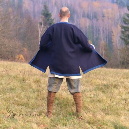 Dunkelblauer Hedeby-Kaftan, Klappenrock, Haithabu-Mantel