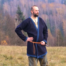 Dunkelblauer Hedeby-Kaftan, Klappenrock, Haithabu-Mantel