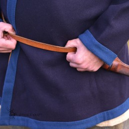Dunkelblauer Hedeby-Kaftan, Klappenrock, Haithabu-Mantel