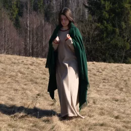 Green shawl in soft wool - Viking Age