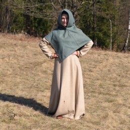 Woolen hood from Skjoldehamn, green-blue diamond weave