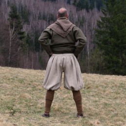 Wikingerhose aus naturfarbenem Leinen