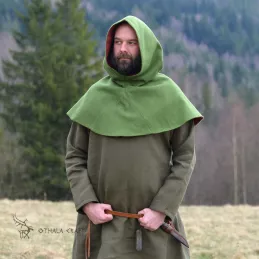 Woolen hood from Hedeby - green/burgundy red
