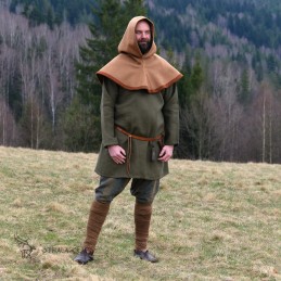Woolen hood from Hedeby, beige/orange