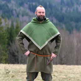 Woolen hood from Skjoldehamn - green