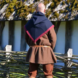 Woolen hood from Skjoldehamn - dark blue/burgundy red