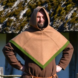Woolen hood from Skjoldehamn, beige/green