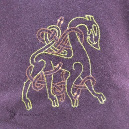 Woolen hood from Skjoldehamn with embroidery